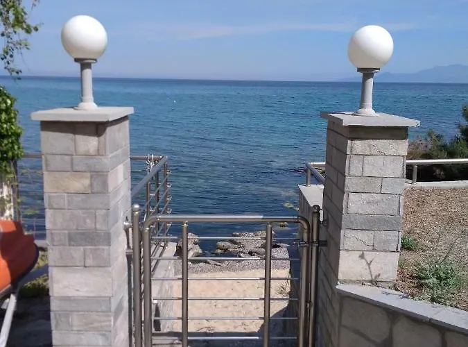 Evaliana Seaside * PalaiónTsiflíkion